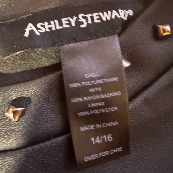 Black Faux Leather Peplum Top - Size 14/16 - Picture 6 of 9